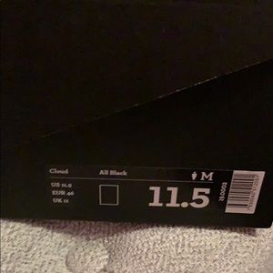 On Running  Men’s size 11.5 Cloud Black